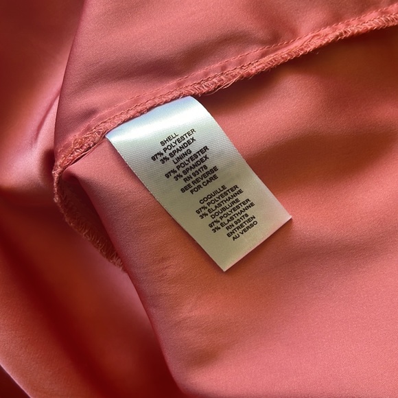 TAHARI BEAUTIFUL WOMEN BLOUSE, SMALL - Picture 12 of 13